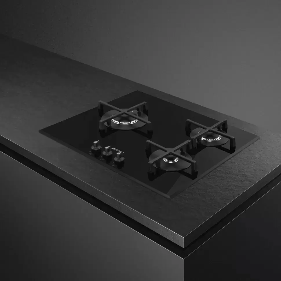 SMEG PV163B3 Газовая варочная панель, 60 см, стекло Deep Black (чёрное), скошенный край